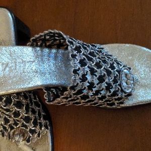 Vivanz Black and Silver size 7 thong open toe. Square heel. New, never worn